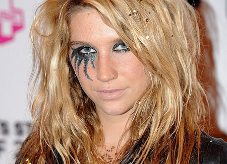 18680780_NADLJYTPL - kesha