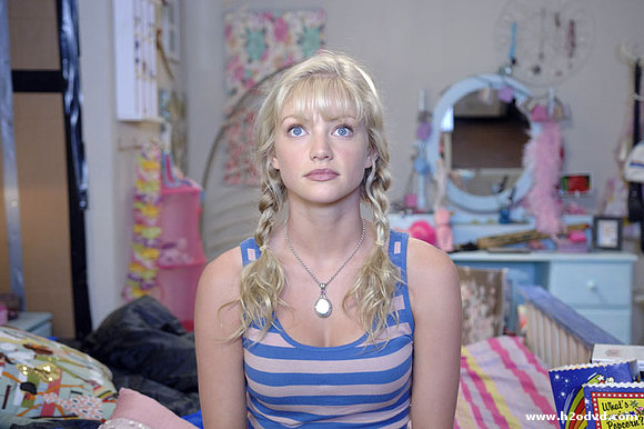 seasontwo005 - Poze Cariba Heine