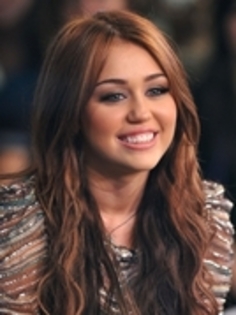 21351015_JAHFQOPKD - miley 1