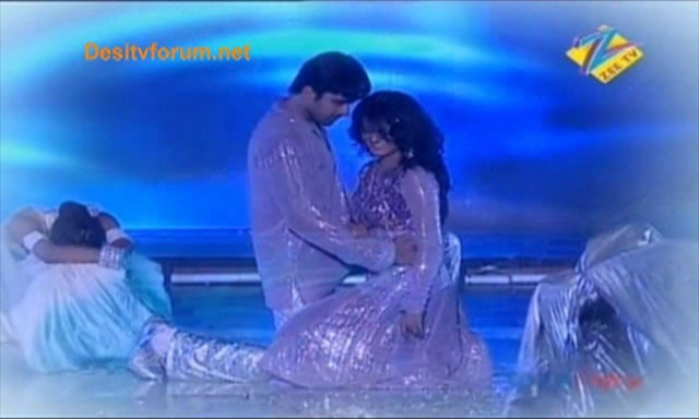dance56 - Rubina and Avinash dance 1