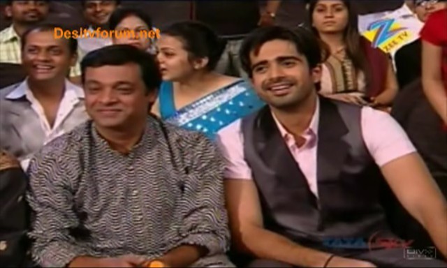 gold7 - Avinash Sachdev at Gold awards part1