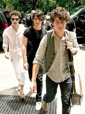 uglymen__jpg_350x500_q85 - JoNaS BrOtHeRs