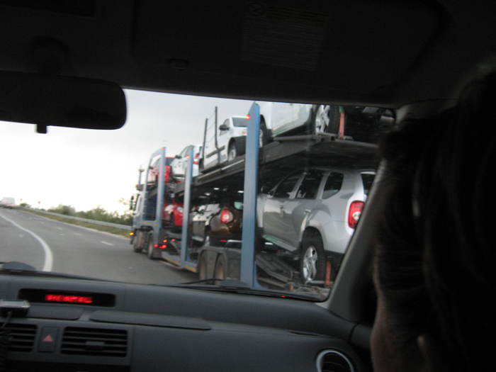 29  Cu DUSTER-ul spre alte tari