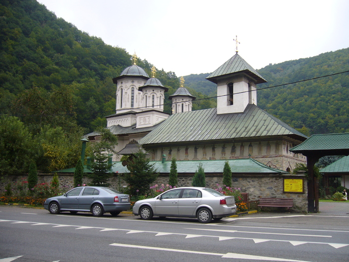 biserica - la vericii verii sau la gorjenii nostri