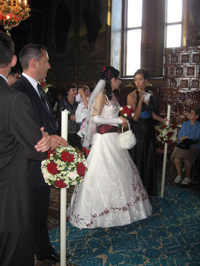 81  In biserica - 06 - Nunta Alina - Valentin partea a I-a
