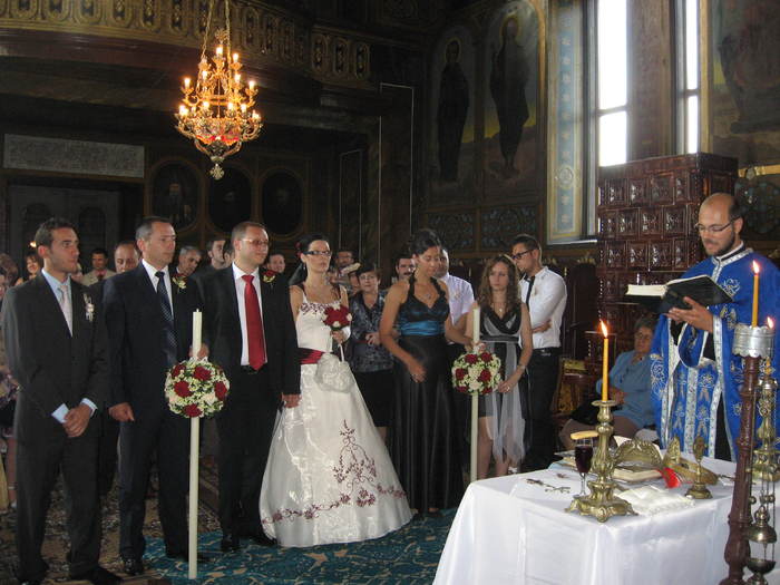 117 In biserica - 06 - Nunta Alina - Valentin partea a I-a