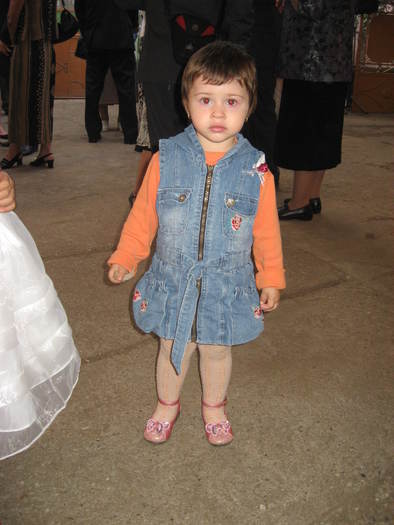 242 sunt si eu la nunta