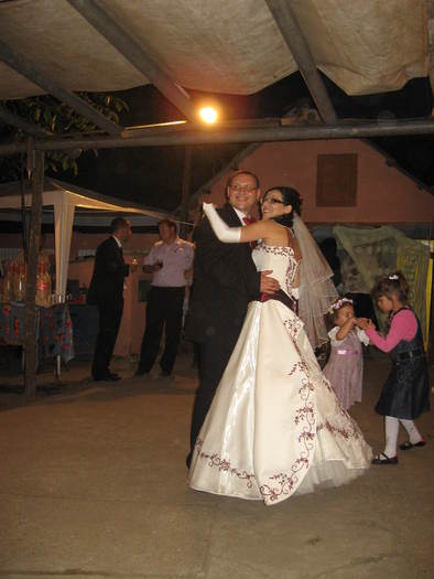 258 Dansul mirilor