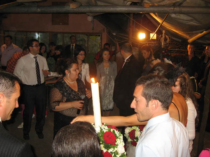 276 Hora Miresei - 06 - Nunta Alina - Valentin partea a II-a