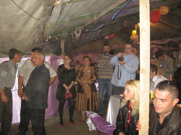 288 Sa privim la nunta - 06 - Nunta Alina - Valentin partea a II-a