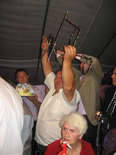 294 Se monteaza tortul