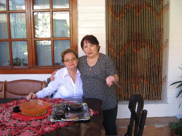 364 Theia si Violeta