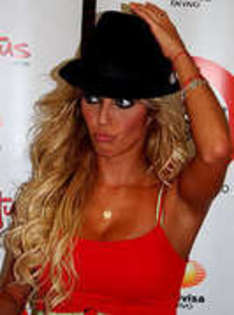 19068518_RXVYQMKRB - 00 Anahi