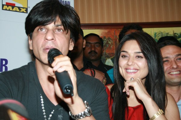 shahrukh-khan-preity-zinta - ALBUM PENTRU sharunkhan1