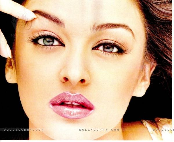 24682-aishwarya-rai