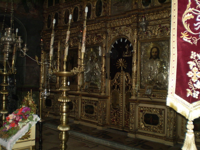 Manastirea Pasarea - Interior