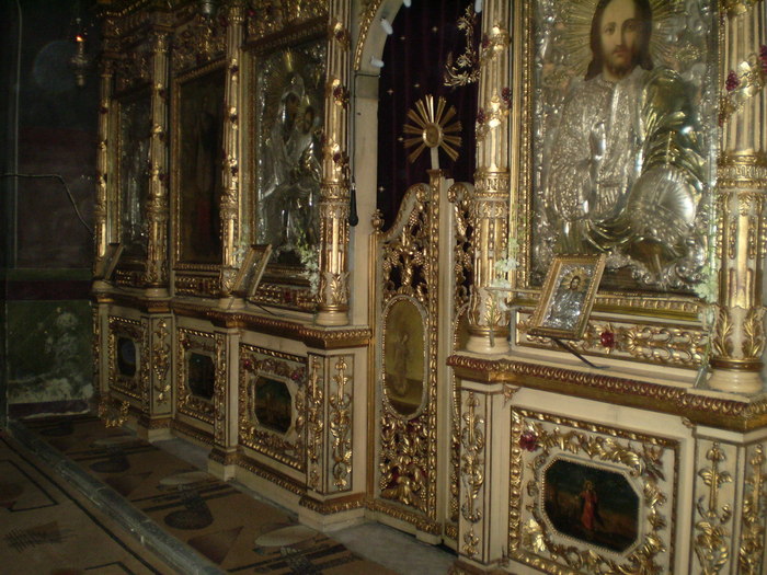 Manastirea Pasarea - Interior