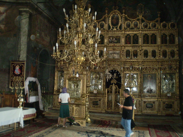 Manastirea Pasarea - Interior