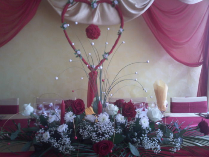 IMG5234 - Foto nunta rosu-auriu