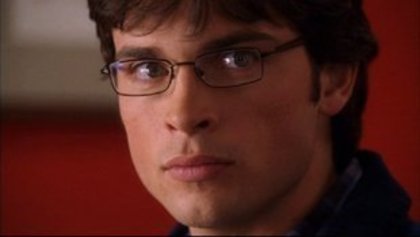 Tom-W-tom-welling-489887_310_175 - smallville