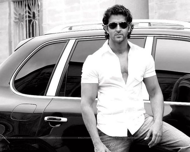 31208-hrithik-roshan - hrithik roshan