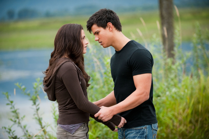 bella and jacob - poze twilight new moon eclipse si breaking dawn