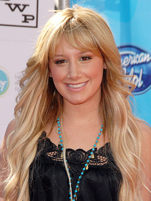 Ashley_Tisdale+May_21_08