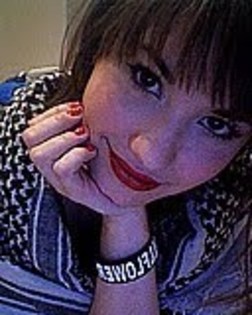 Demi (29)