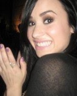 Demi (47)