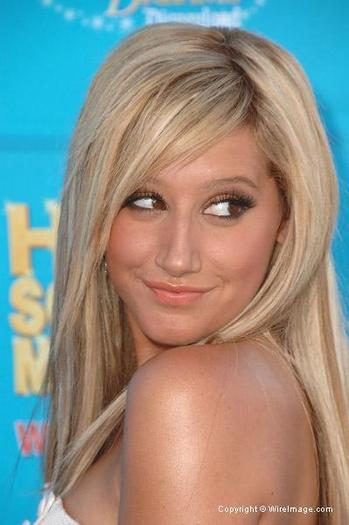 1_541023122l - SuPeR ImAgIni cU AsHlEY TiSdAlE