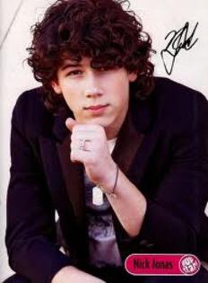 images (2) - Jonas Brothers-Nick