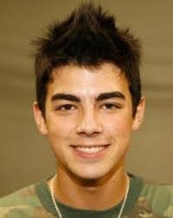 images (6) - Jonas Brothers-Joe