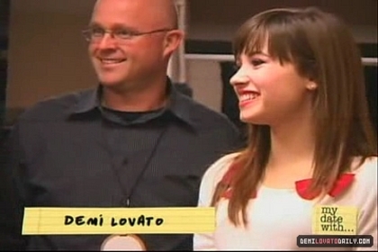 normal_PDVD_00019 - JANUARY 1ST - My Date with the Jonas Brothers and Demi Lovato