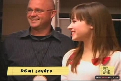 normal_PDVD_00020 - JANUARY 1ST - My Date with the Jonas Brothers and Demi Lovato