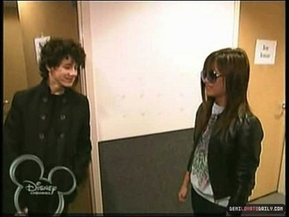 normal_PDVD_00010 - Jonas Brothers LIVING THE DREAM - Episode 3