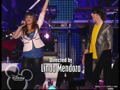 normal_PDVD_169 - DISNEY CHANNEL GAMES 2008 - Episode 4