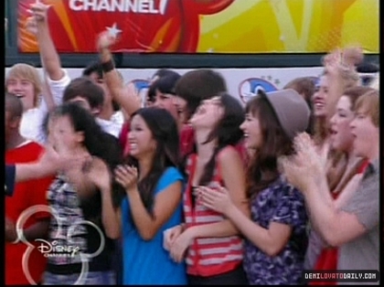 normal_PDVD_031 - DISNEY CHANNEL GAMES 2008 - Episode 1