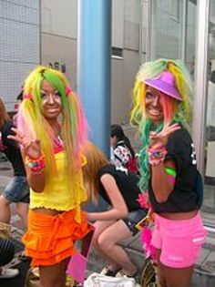 180px-Ganguro_Yamamba - yamamba