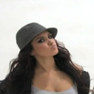 21913239_HKKQMKCKX - 0 Dul