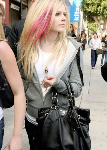 avril-lavigne-1 - avril lavigne