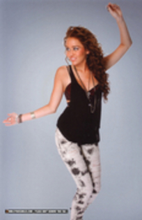 20081397_SQDUXOMHL - a poze sweet cu miley cyrus