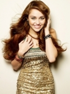 20081477_HDZXRVGBM - a poze sweet cu miley cyrus