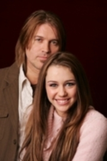 20086672_CXDTCABML - a poze sweet cu miley cyrus
