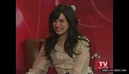 normal_PDVD_00008 - JANUARY 29TH - QA with Demi Lovato Tv Guide