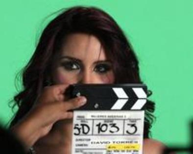 22075233_ZRBEXBTRK - Dulce poze personale