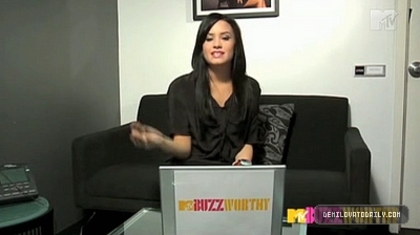 normal_PDVD_00007 - JUNE 24TH - MTV Buzzworthy QA Interview