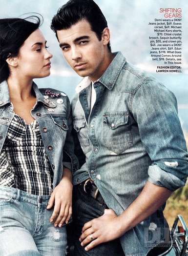 005 - AUGUST 2010 - Teen Vogue Magazine revista