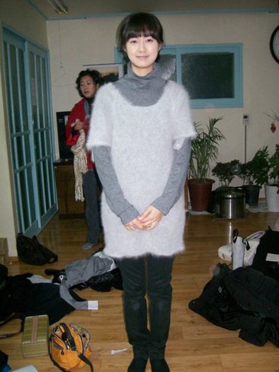 33519__242051_g - a---lee yo won---a