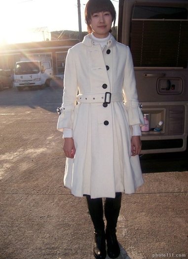 ds_199732_4166316_n - a---lee yo won---a