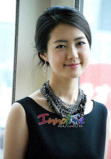 37261_ds - a---lee yo won---a
